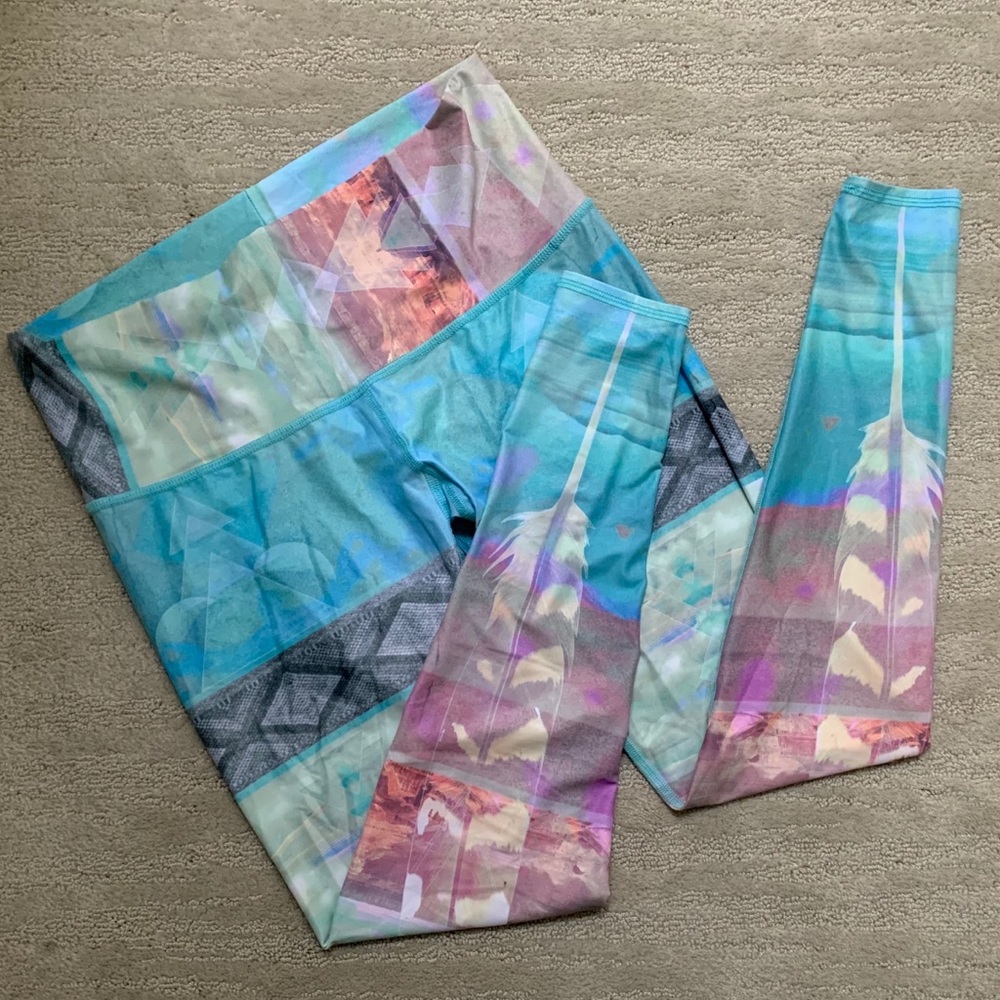 Teeki Feather Yoga Pants